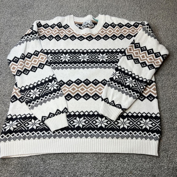 Hollister Other - Hollister Sweater Mens Medium White Fair Isle Snowflake Knit Pullover winter